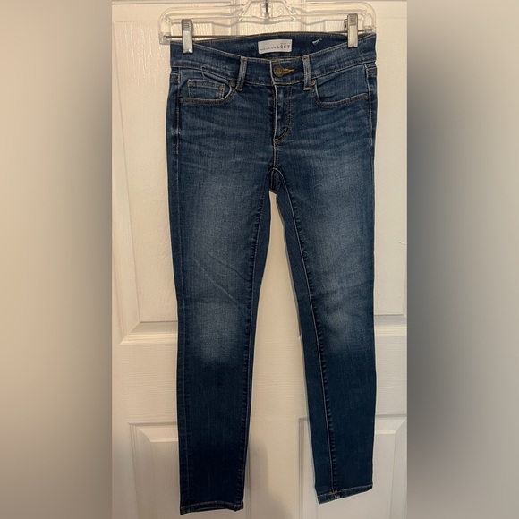 LOFT Women’s Dark Wash Modern Skinny Jeans Size 24P - Picture 1 of 6